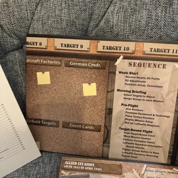 B-17 Flying Fortress Leader (open, unpunched) DVG Games & Draco Ideas - Picture 11 of 16